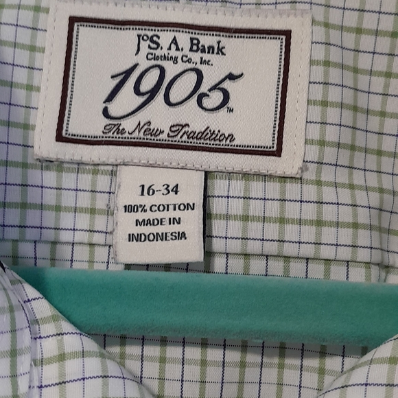 Jos. A. Bank men's button down shirt - Picture 3 of 8